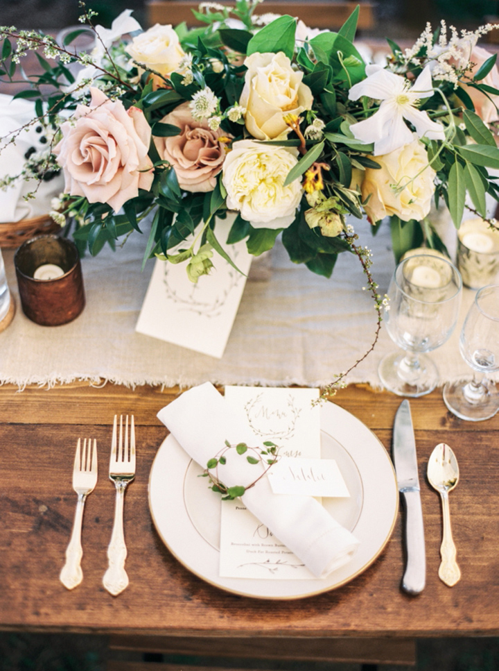 婚礼达人的婚礼灵感20款清新风格的餐盘设计推荐！